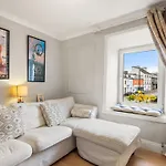 Errismore House Apartamento Clifden