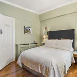 Apartamento Errismore House