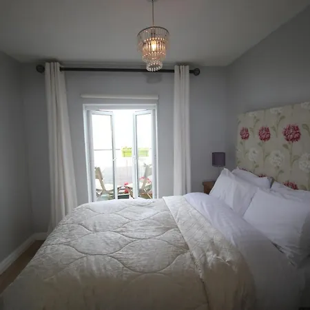 Errismore House *