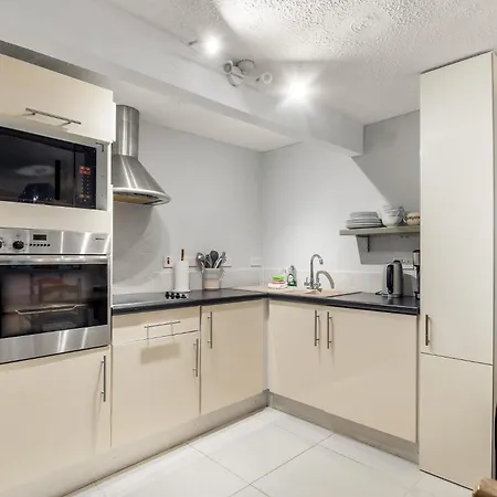 Apartamento Errismore House