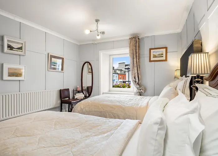 Errismore House Clifden